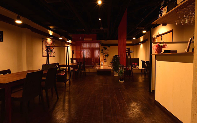 Dining Bar Connect